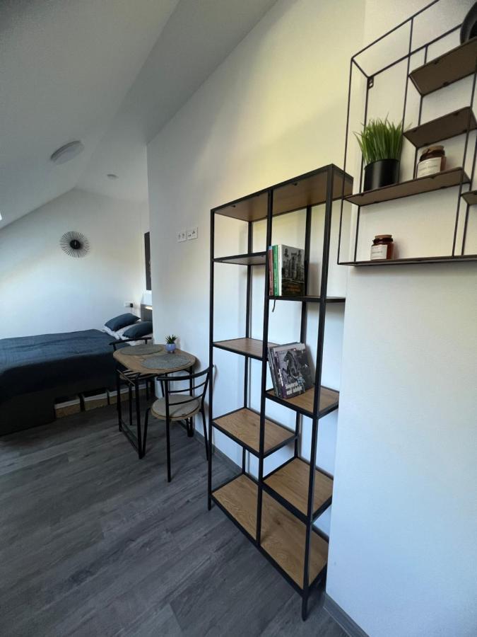 Hobiti Apartman - Frodo Černá v Pošumaví Extérieur photo