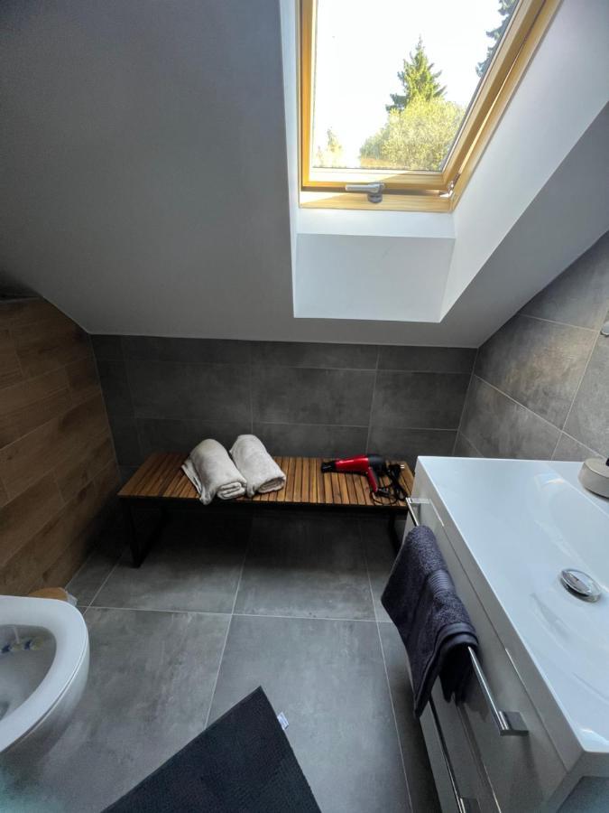 Hobiti Apartman - Frodo Černá v Pošumaví Extérieur photo