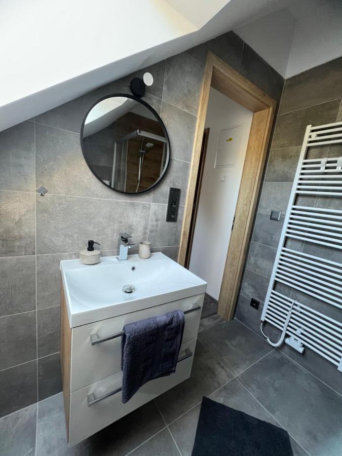 Hobiti Apartman - Frodo Černá v Pošumaví Extérieur photo