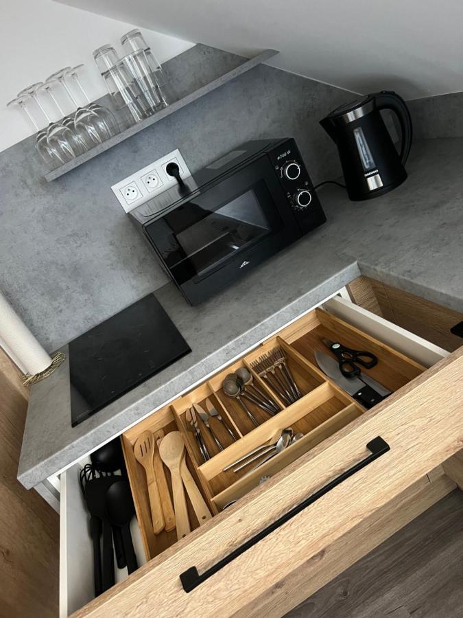 Hobiti Apartman - Frodo Černá v Pošumaví Extérieur photo
